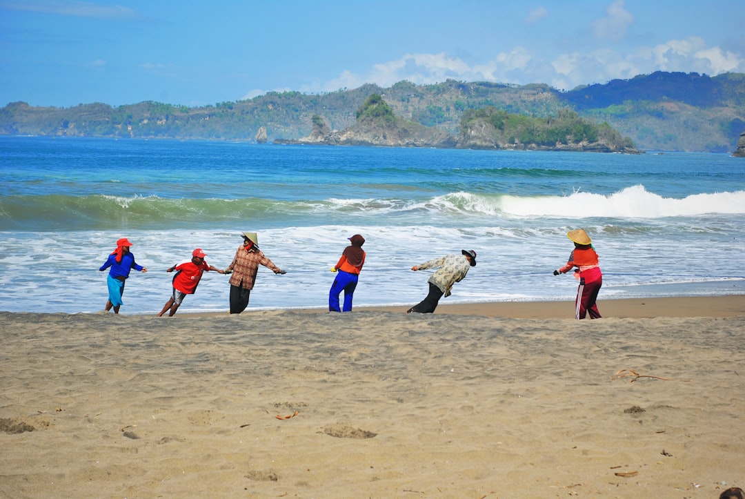 six children near ocean